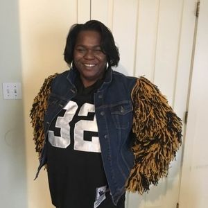 Meet your Posher, Luvunia